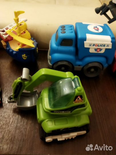 Набор машинок