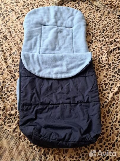 Накидка утеплённая в коляску