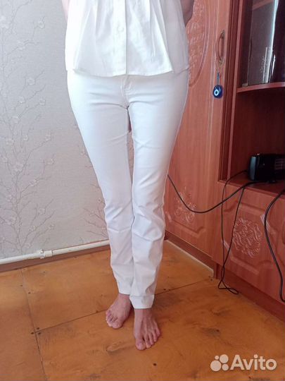 Брюки белые прямые