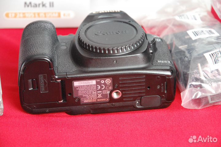 Canon 5D mark ii body