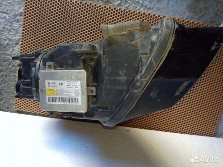 Фара ксеноновая правая Audi A8 D4 long 4.2 cdra