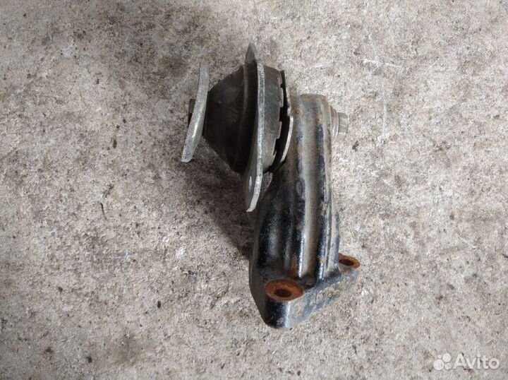 Опора двигателя правая Fiat Albea