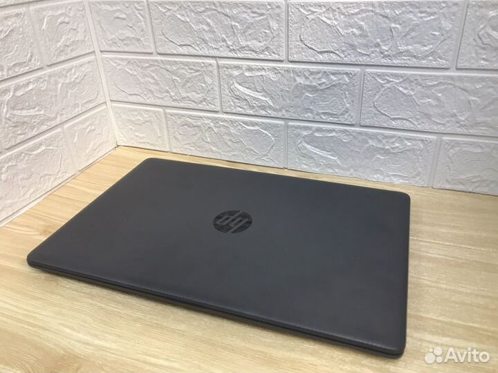 Ноутбук hp новый шустрый для офиса