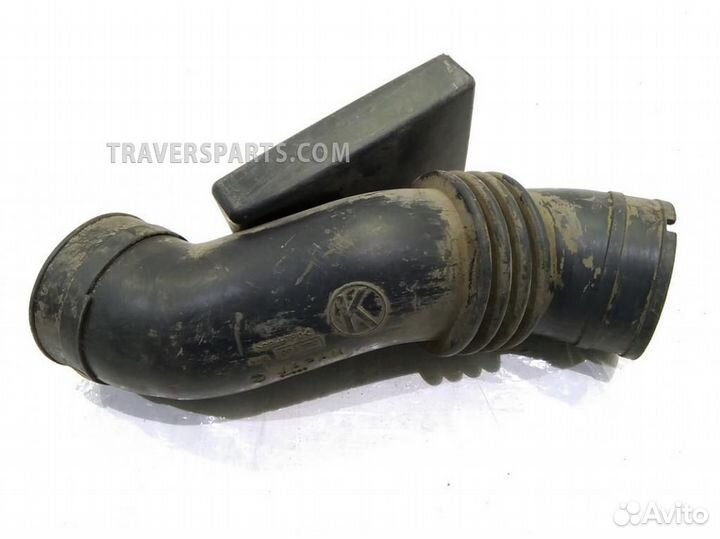 Патрубок воздушного фильтра