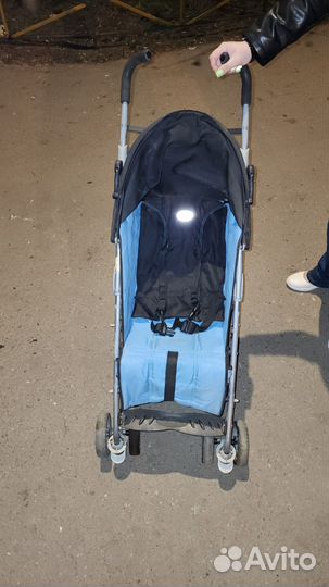 Прогулочная коляска