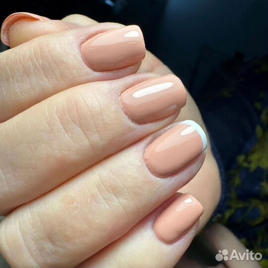 Маникюр с покрытием гель-лак, наращивание