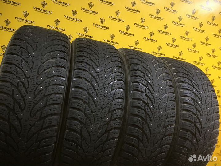Nokian Tyres Hakkapeliitta 9 SUV 215/65 R16 102T