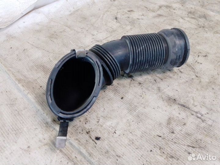 Патрубок воздушного фильтра Skoda Octavia (A5 1Z)