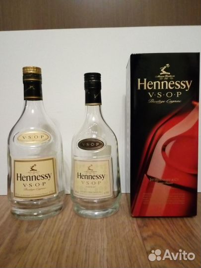 Бутылки из под виски и коньяка разные