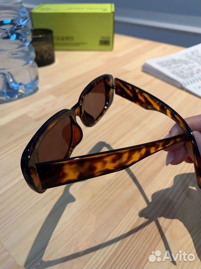 Очки леопардовые пластик