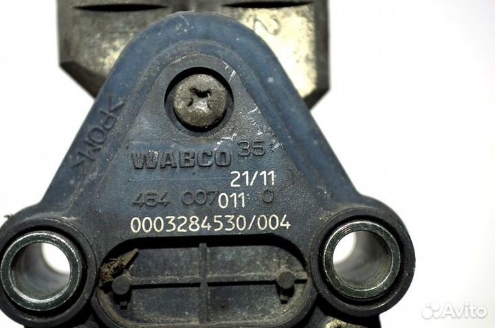 Кран уровня пола кабины, передний mercedes-benz Ac