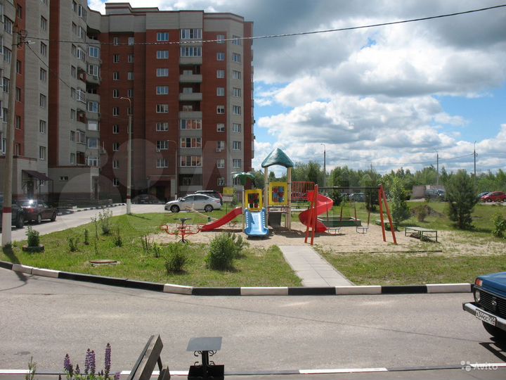 2-к. квартира, 81,9 м², 1/9 эт.