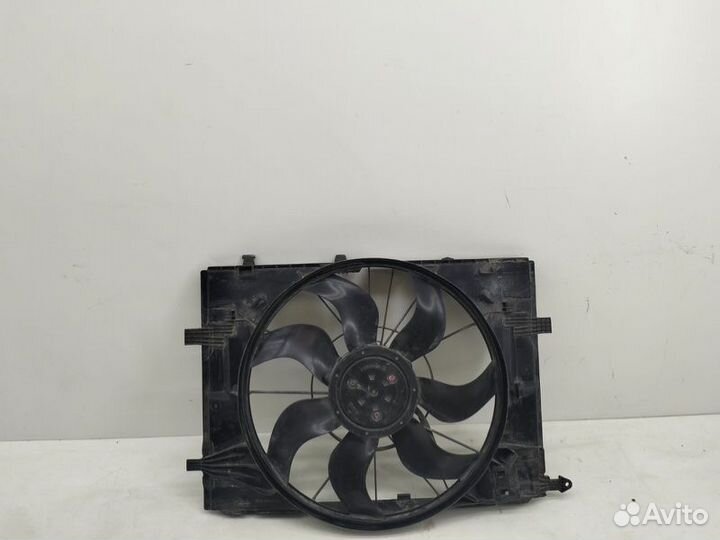 Диффузор радиатора передний Mercedes Benz E-Class