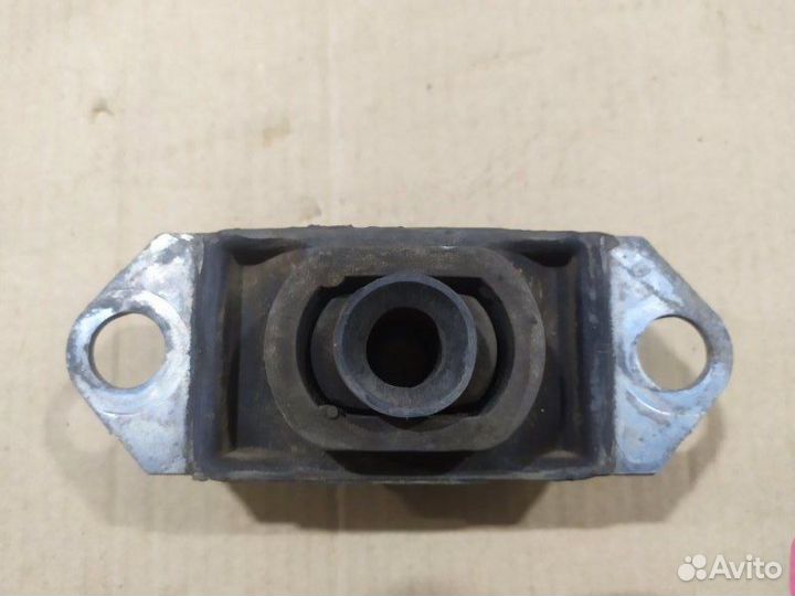 Подушка двигателя Nissan Almera G15 K4M 2013