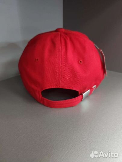 Кепка бейсболка Газель красная