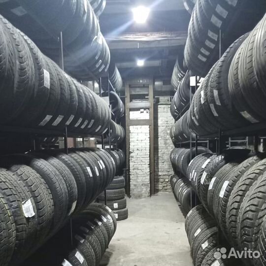 Nankang Snow SV-2 205/45 R17 88L