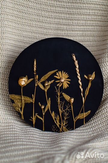 Гипсовое панно барельеф