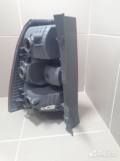 Фонарь задний правый Kia Sportage 2 рестайлинг