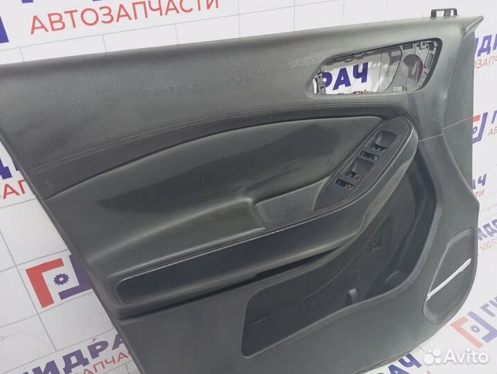 Обшивка двери передней левой Chery Tiggo 4 403000833AA