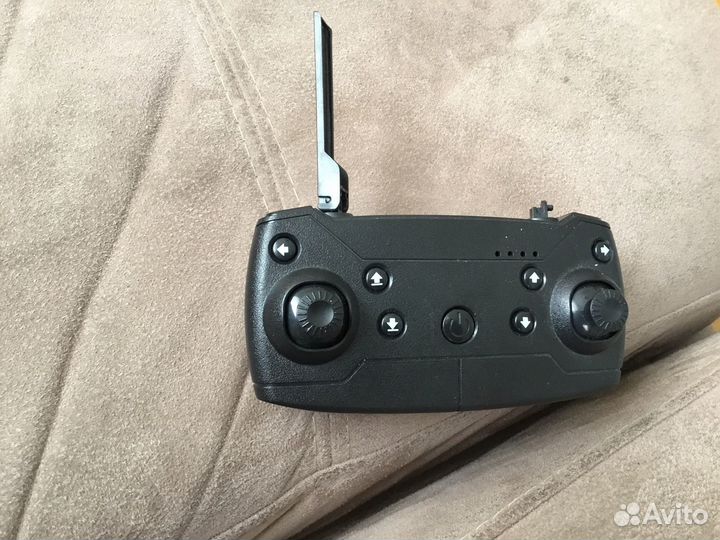 Квадрокоптер с камерой 2.4ghz edition