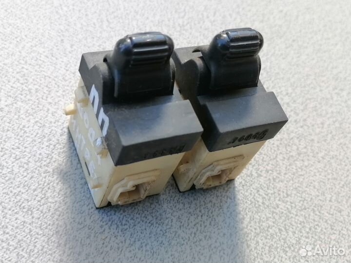 Кнопка стеклоподъемн.перед. Dodge Intrepid 1998-04