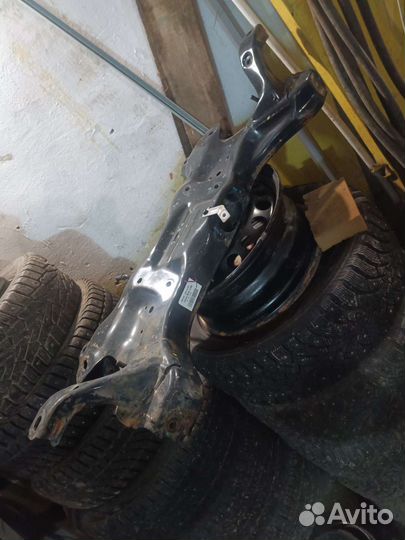 Подрамник на hyundai solaris