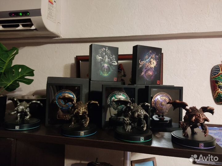 Original by Valve Aegis Roshan Аегис Рошан 171819