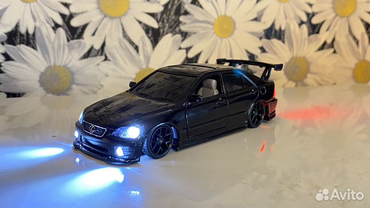 Моделька lexus is 300/toyota altezza