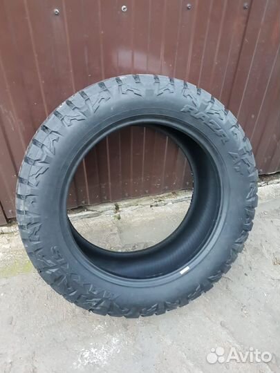 Maxxis AT-811 Razr AT 37/13.5 R22