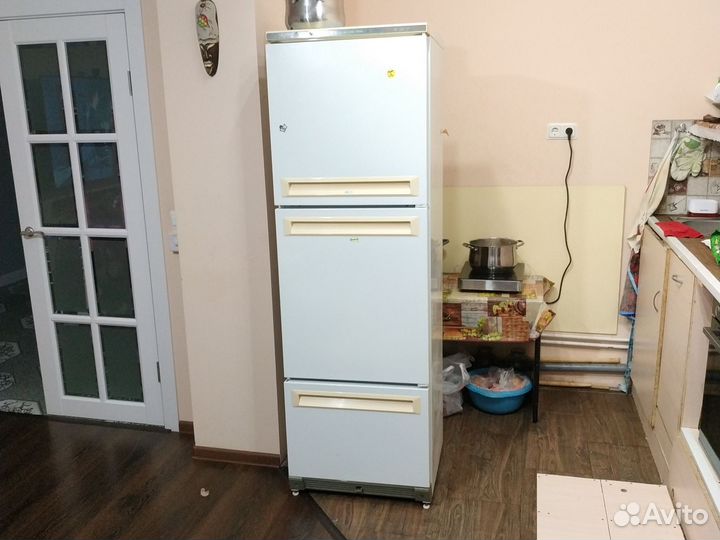 Холодильник бу стинол 104