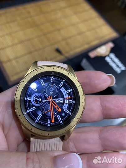 Смарт часы samsung galaxy watch