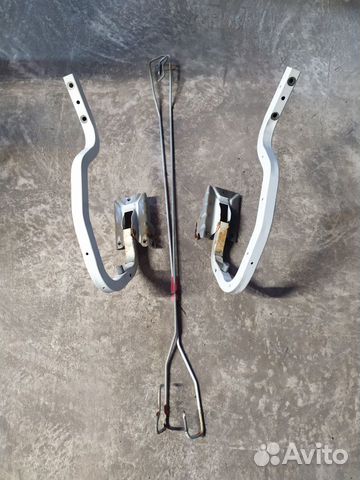 Петли кронштейны багажника Nissan Almera G15