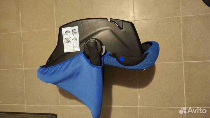 Детское удерживающее устройство до 12 кг