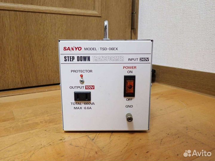 Трансформатор понижающий Sanyo TSD-06EX 240-100V