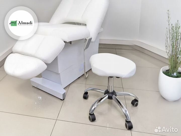 Стул для косметолога 