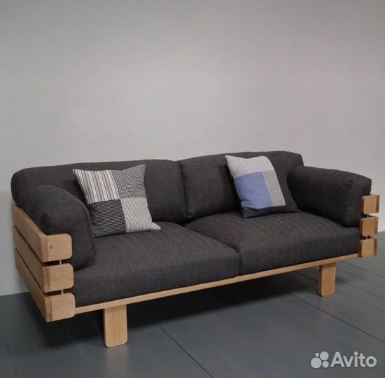 Диван из массива дерева ручной работы