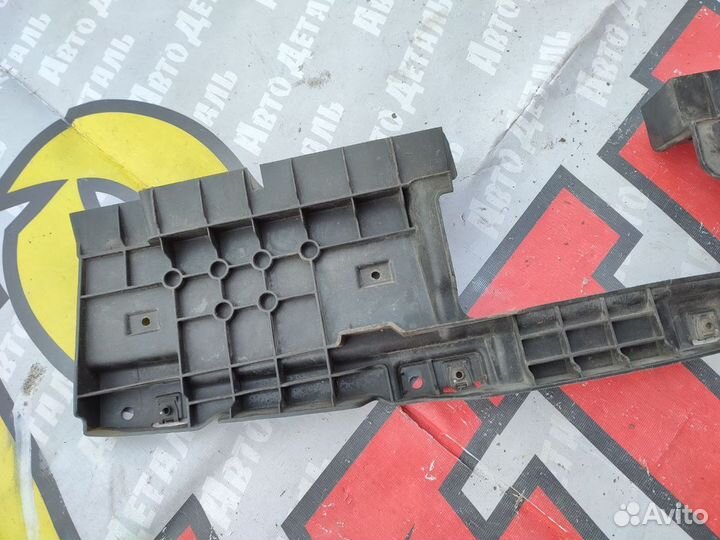 Кронштейн радиатора Haval F7 Хавал Ф7 2019