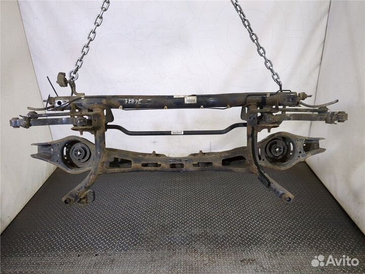 Балка подвески задняя Volkswagen Golf 6, 2011