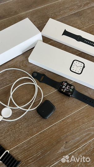 Часы apple watch 7 45 mm aluminum