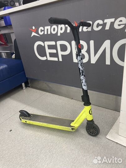 Любимый трюковой самокат