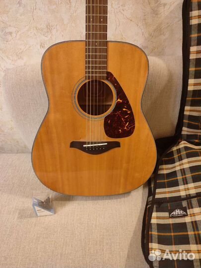 Акустическая гитара Yamaha fg700s