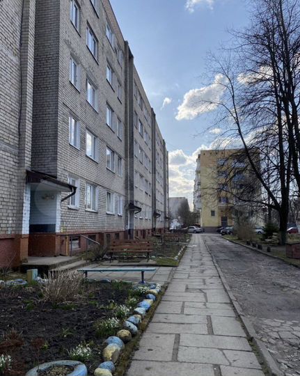 2-к. квартира, 52 м², 2/5 эт.