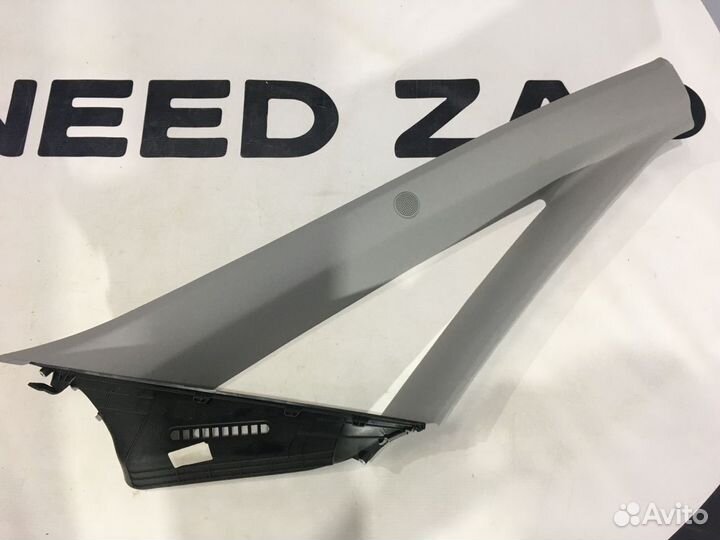 Kia Venga Обшивка передней стойки правая