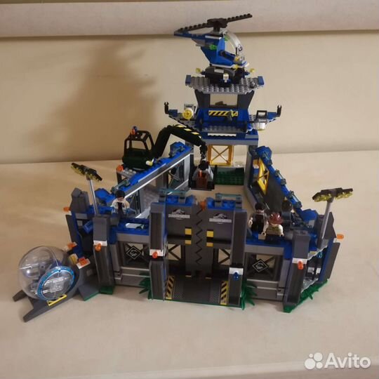 Lego 75919 Прорыв Индоминуса рекса