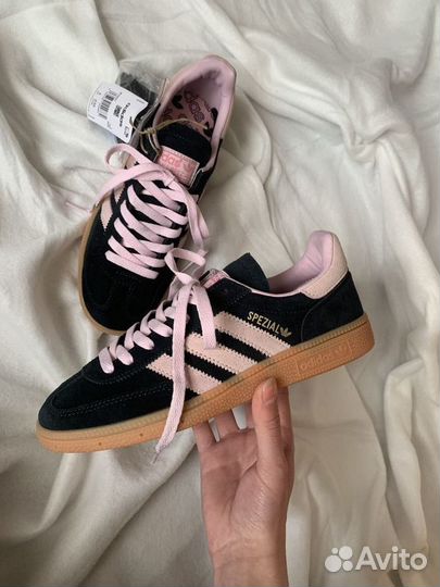 Кроссовки Adidas Handball Spezial pink