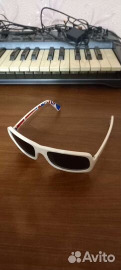 Очки adidas Originals солнцезащитные