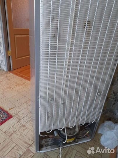 Холодильник на запчасти