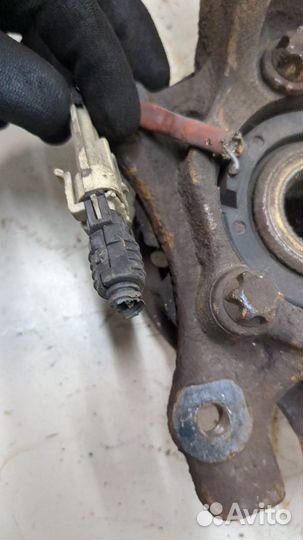 Ступица (кулак, цапфа) Opel Zafira A, 2001