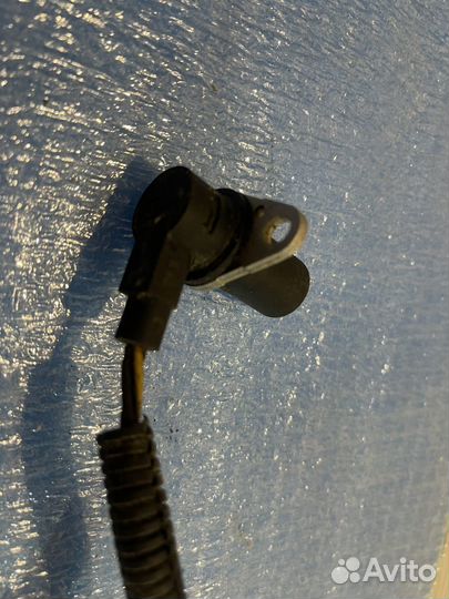 Датчик распредвала Kia Carnival 2003