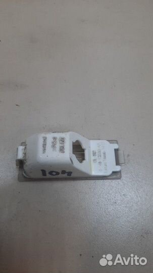 Фонарь подсветки номера Ford Edge